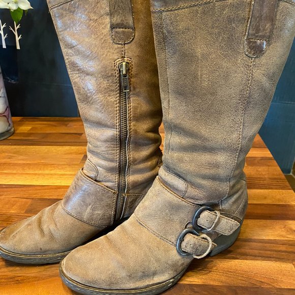 Born Magda Boot size 6 and size 7 - Picture 1 of 14